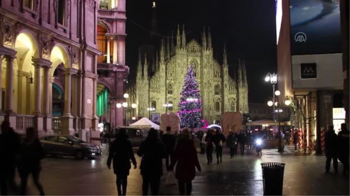 İtalya\'nın Milano kentinde Noel hazırlıkları