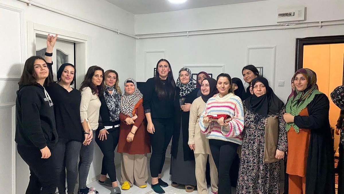 MHP\'nin "Komşum Nasılsın?" ziyaretleri gönül köprüsüne dönüştü