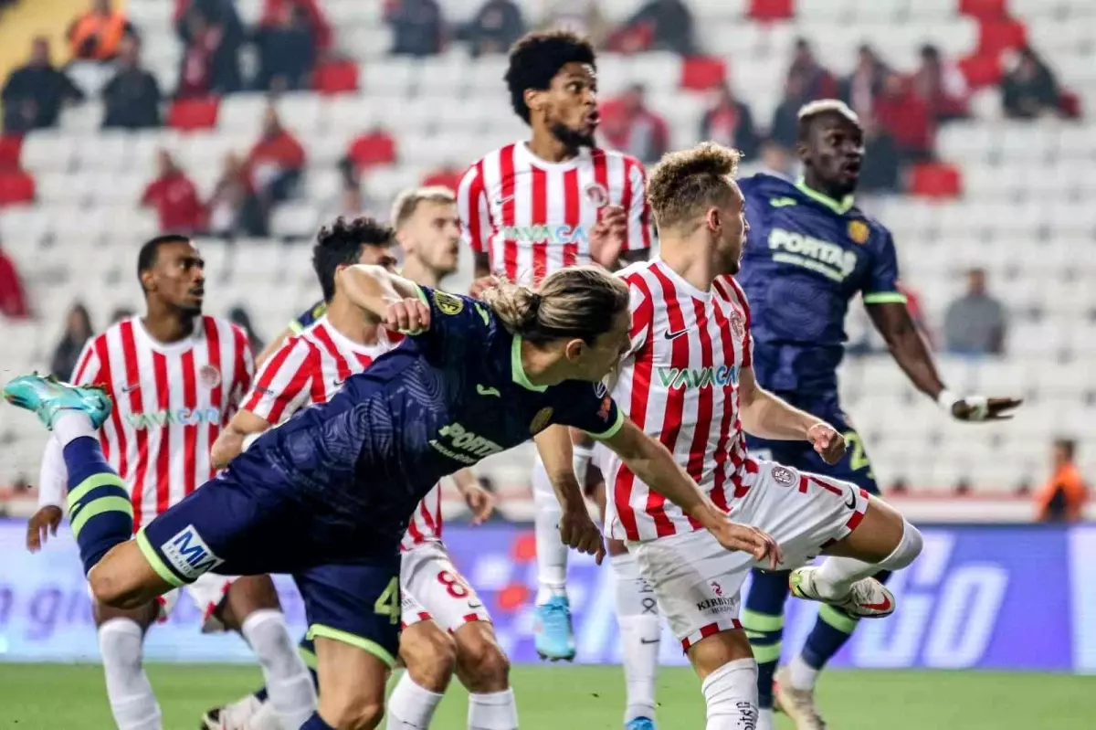 Spor Toto Süper Lig: FTA Antalyaspor: 0 MKE Ankaragücü: 2 (Maç sonucu)