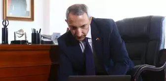 Türkiye'nin Hartum Büyükelçisi Çobanoğlu, AA'nın 'Yılın Fotoğrafları' oylamasına katıldı