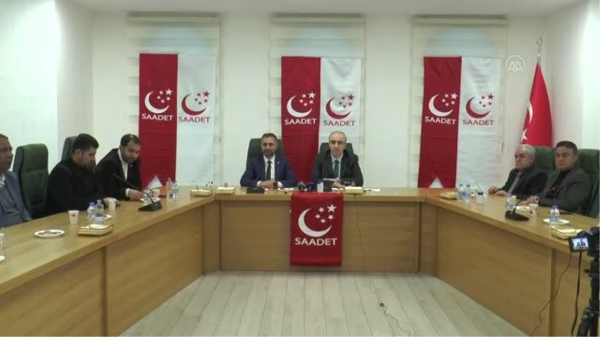 DİYARBAKIR - Saadet Partisi Genel Başkan Yardımcısı Kaya, Diyarbakır\'da konuştu
