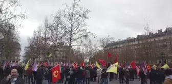 Fransa'da terör örgütü PKK destekçileri ile güvenlik güçleri arasında arbede yaşandı