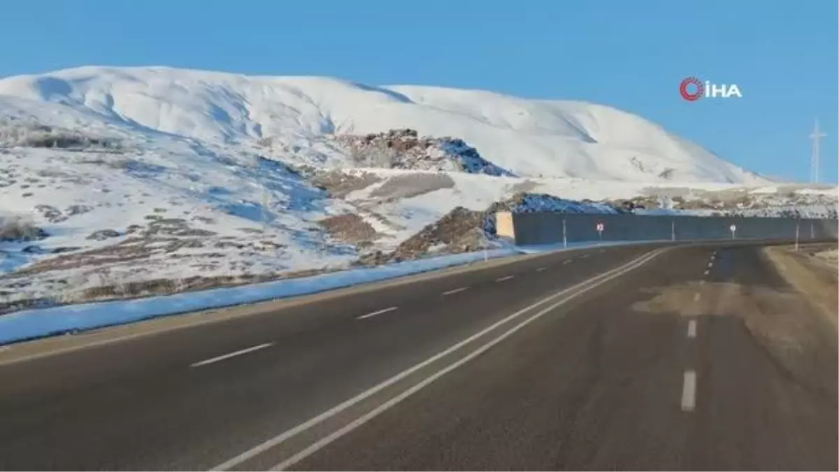 Karlıova- Erzurum kara yolunda yoğun sis etkili oldu