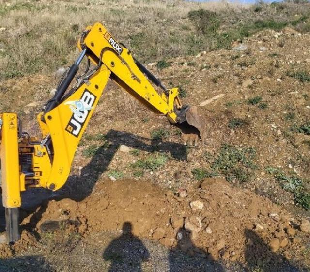 Sultangazi'de at keserken yakalandılar Sultangazi'de at keserken yakalandılar