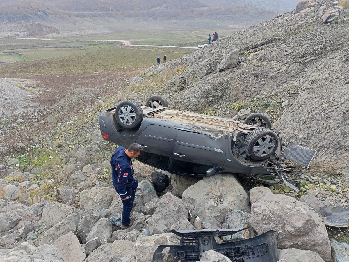 Tokat\'ta uçuruma devrilen otomobilin sürücüsü öldü