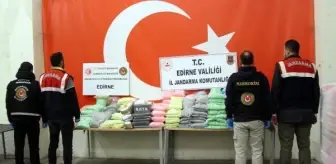 Bakan Soylu'dan Edirne'de TIR'da ele geçirilen uyuşturucu paylaşımı (2)