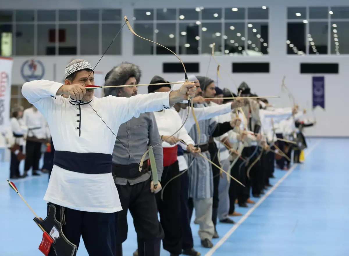 Geleneksel Türk Okçuluk Karadeniz Puta Koşusu, Samsun\'da gerçekleştirildi