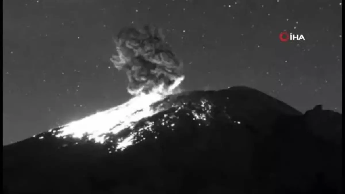 Popocatepetl Yanardağı\'nda yeni patlama