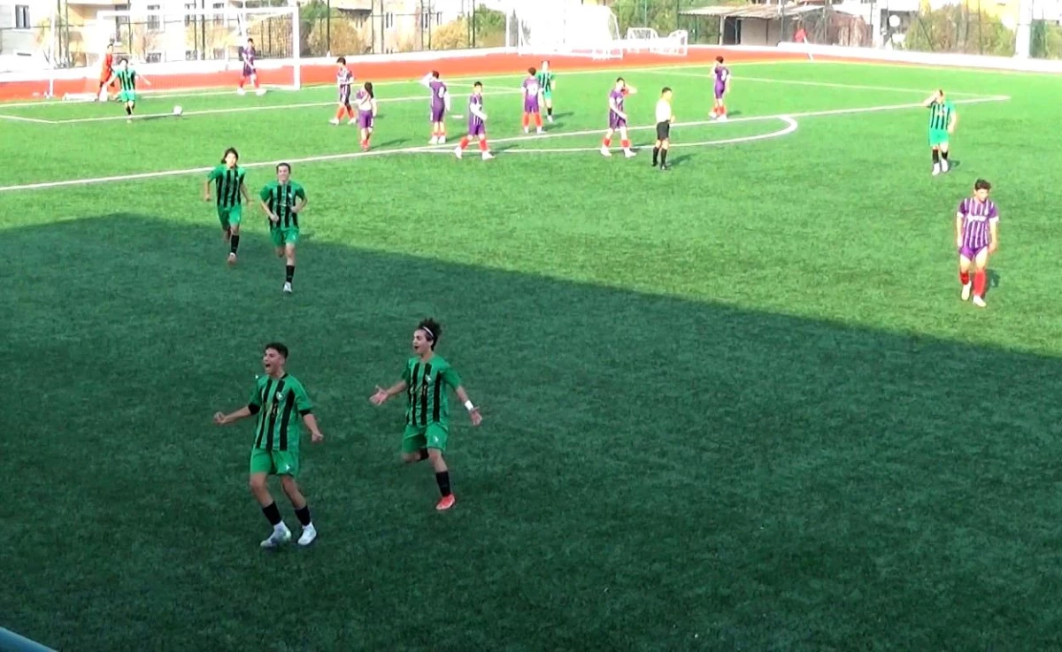 Denizlispor U16 Takımı, Afyonspor\'u 4-1 mağlup etti