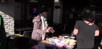 Didim'deki İngilizler, 'Boxing Day'i denize girerek kutladı