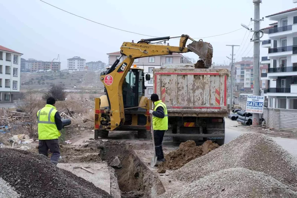 Kütahya\'nın Zafertepe ve İnköy mahallelerinde yağmur suyu hattı