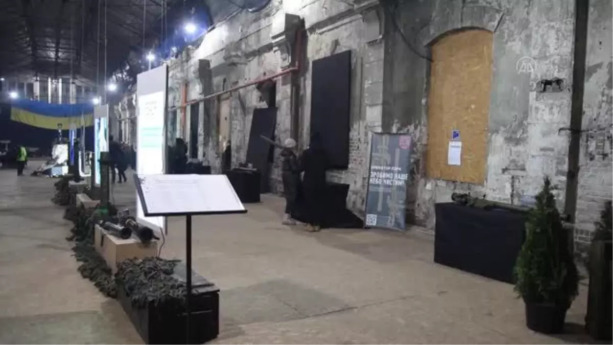 Lviv'de savaşta kullanılan silahlar sergilendi