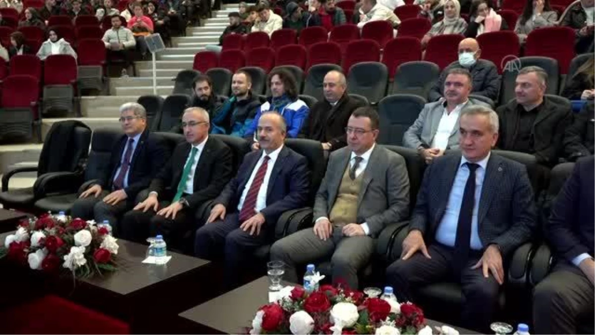 "Prof. Dr. Fuat Sezgin ve Müslümanların Bilime Katkıları" konferansı düzenlendi