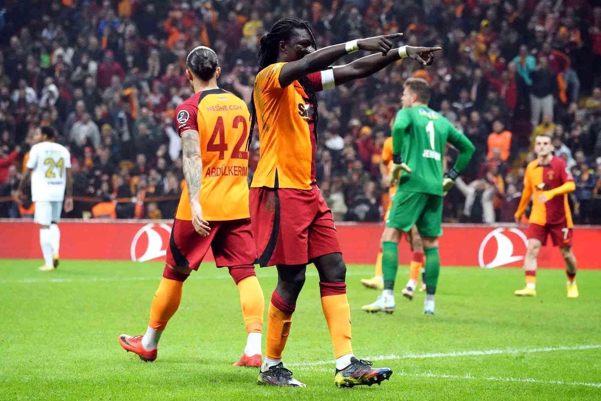 Süper Lig\'de liderlik el değiştirdi