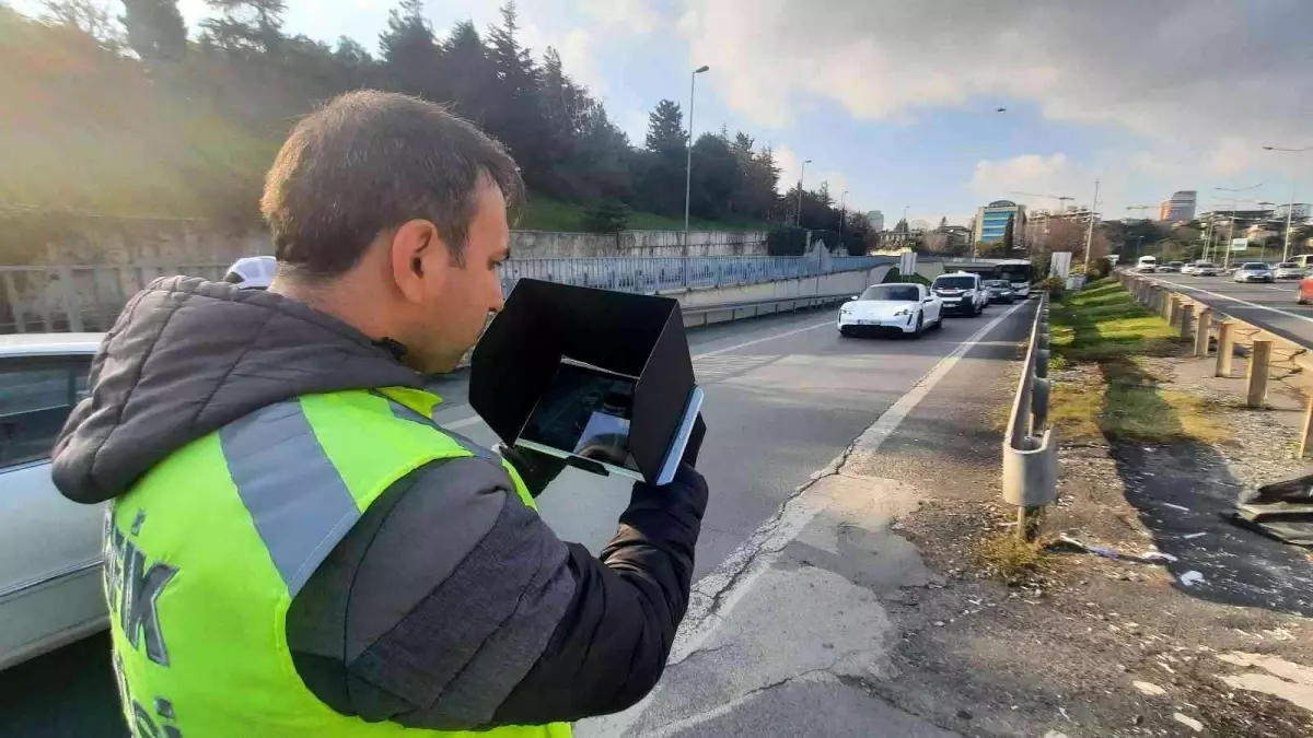 Trafik denetiminde drona yakalanan taksici: "Havadan geldi, havadan ceza yedik"