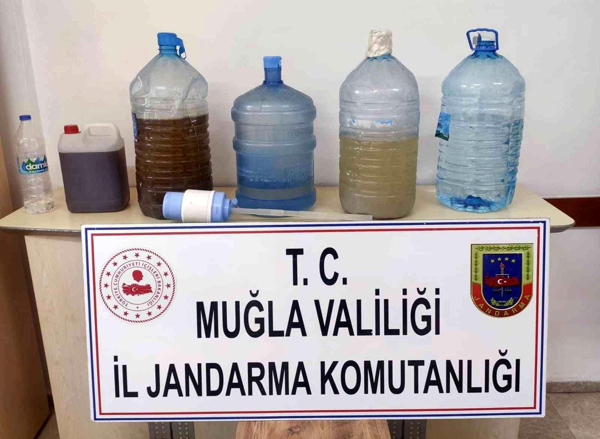 Ula\'da sahte içki operasyonu