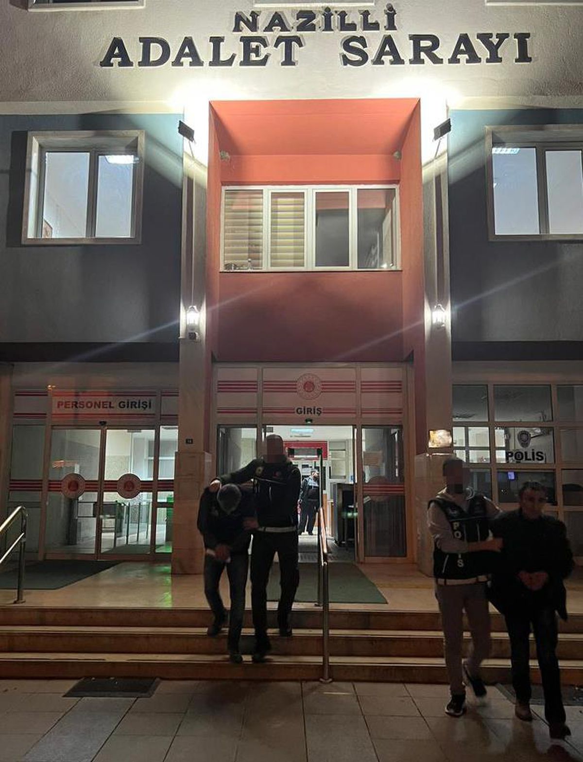 Aydın\'da uyuşturucu operasyonunda 2 şüpheli tutuklandı