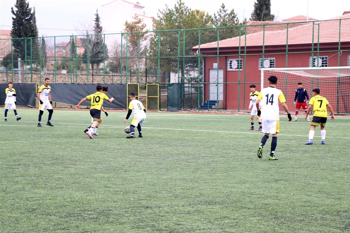 Bölge şampiyonasına katılmak için ter döktüler