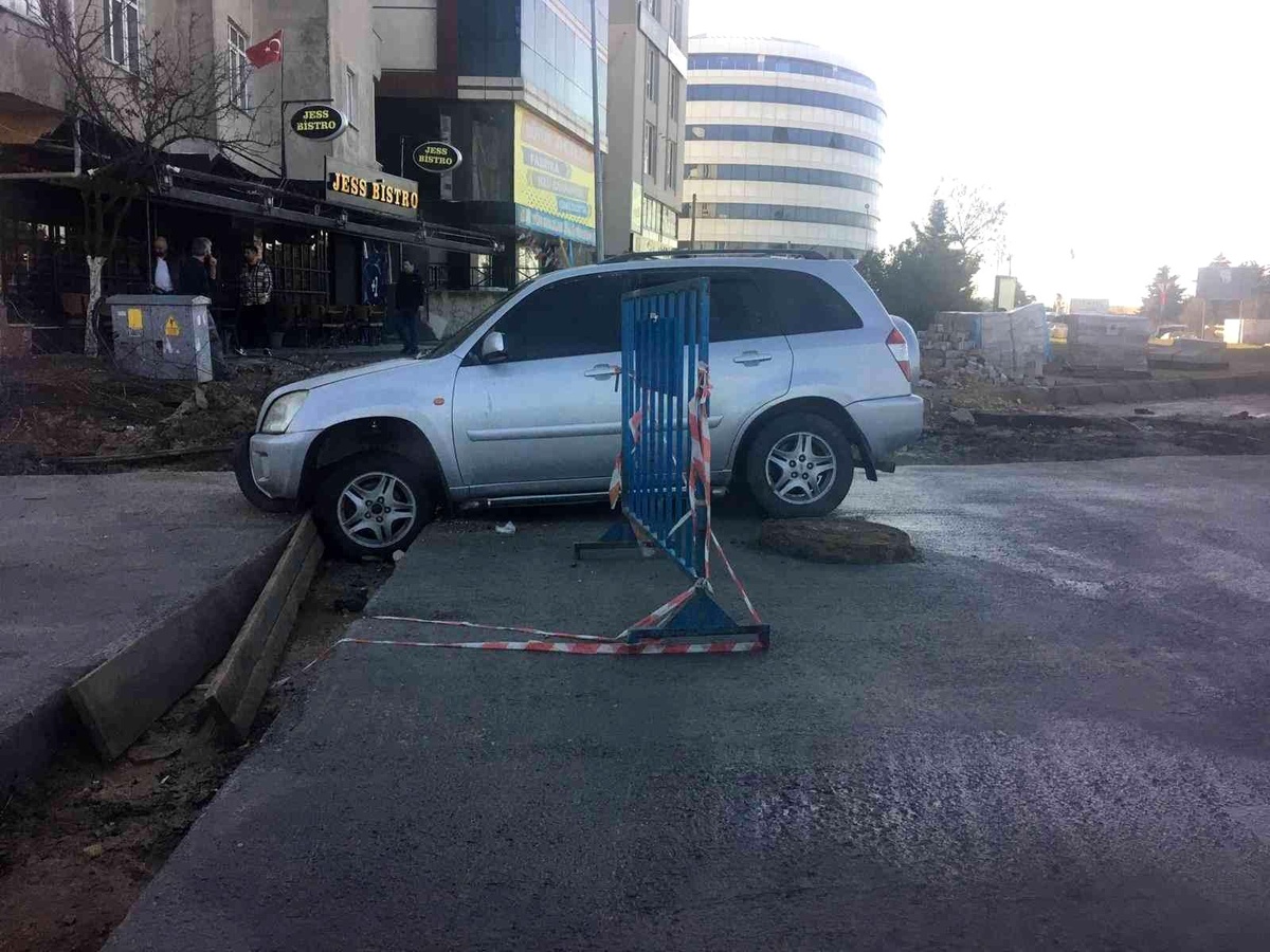 Çukura tahtalı önlem kaza getirdi