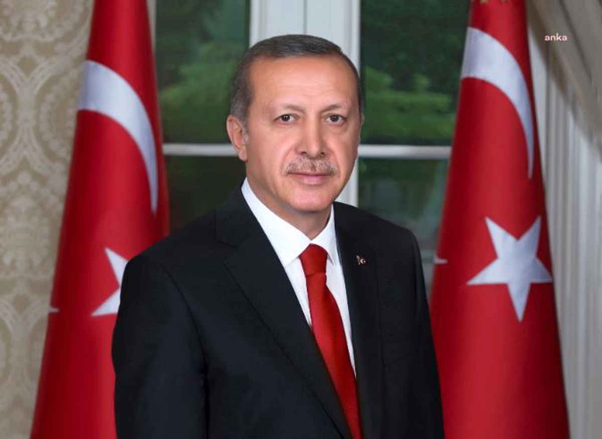 Erdoğan: Milli Şairimiz Mehmet Akif Ersoy\'u, Edebi Aleme İrtihalinin 86\'ncı Yıl Dönümünde Rahmetle Yad Ediyorum