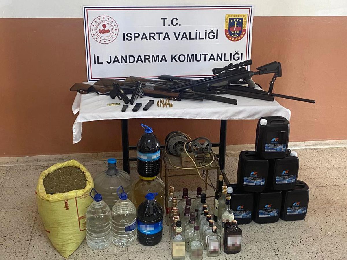 Isparta\'da kaçak içki operasyonlarında 1 şüpheli şahıs hakkında adli işlem başlatıldı