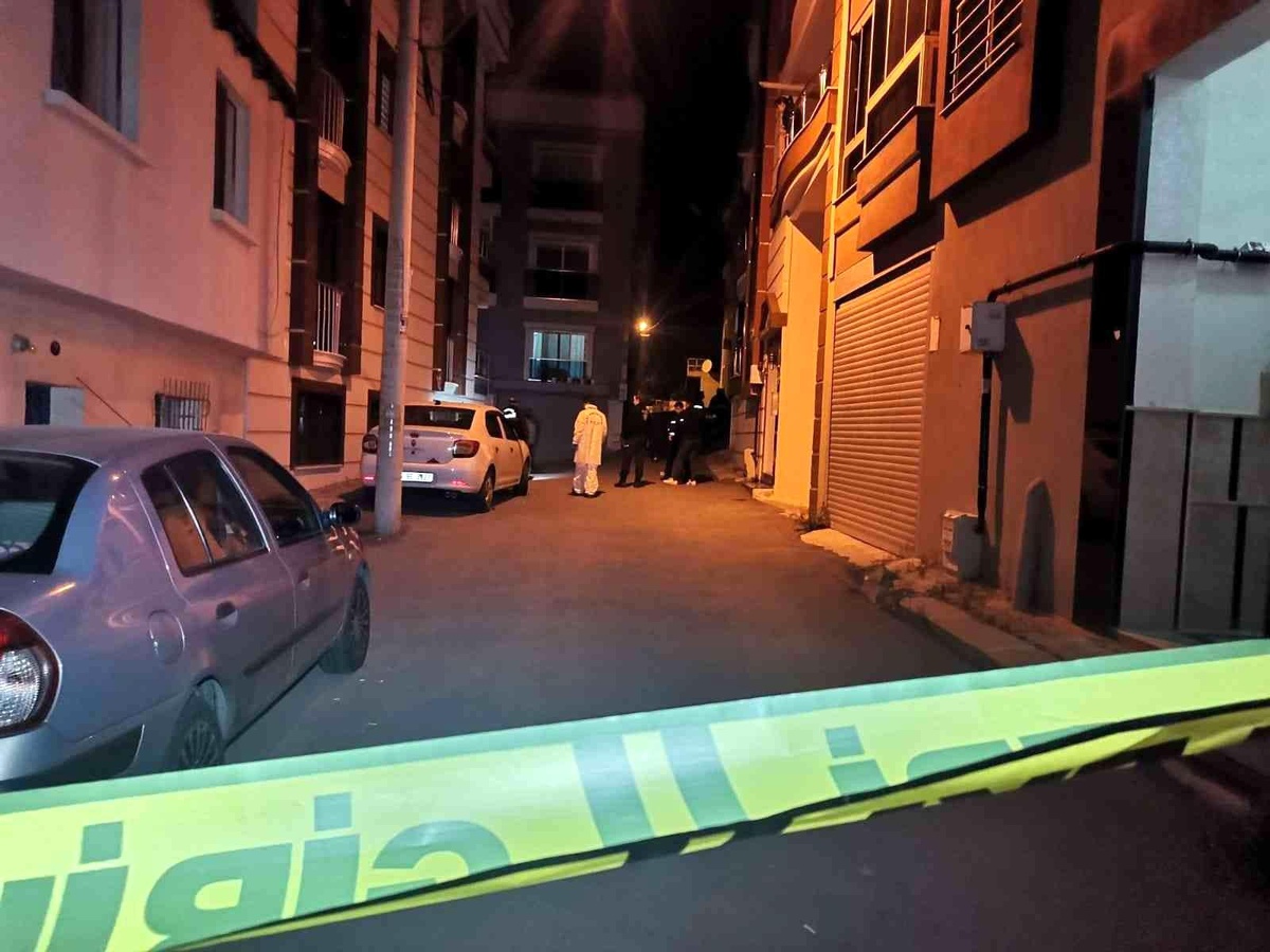 İzmir\'de kıskandığı için sevgilisini öldüren zanlı yakalandı