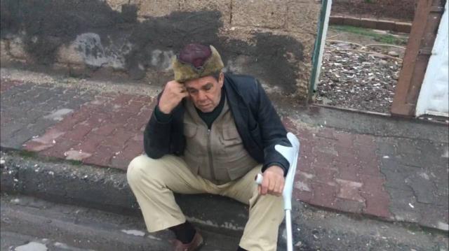 Kanser tedavisi gören oğlunu ziyarete gitti evi soyuldu Kanser tedavisi gören oğlunu ziyarete gitti evi soyuldu