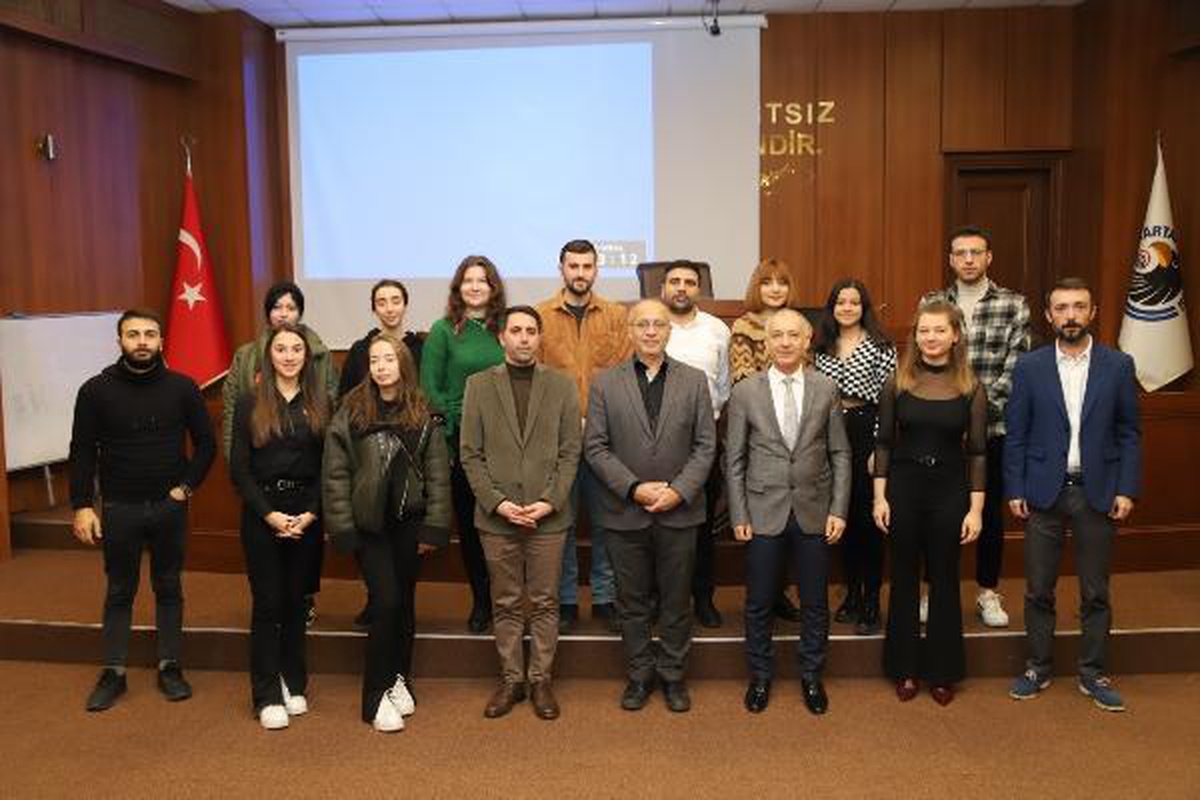 Peyzaj Mimarlığı öğrencilerinden Kartal Belediyesi\'ne ziyaret