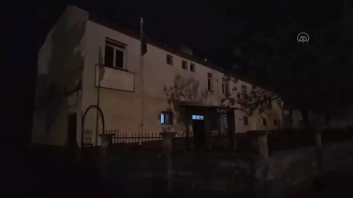 ŞANLIURFA - Yağmurdan etkilenen aileler taziye evine yerleştirildi