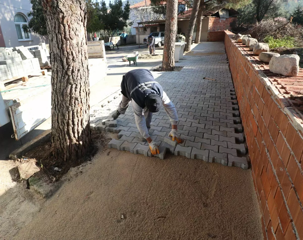 Turgutlu Belediyesi Ekipleri Kent Genelinde Çalışmalarına Devam Ediyor