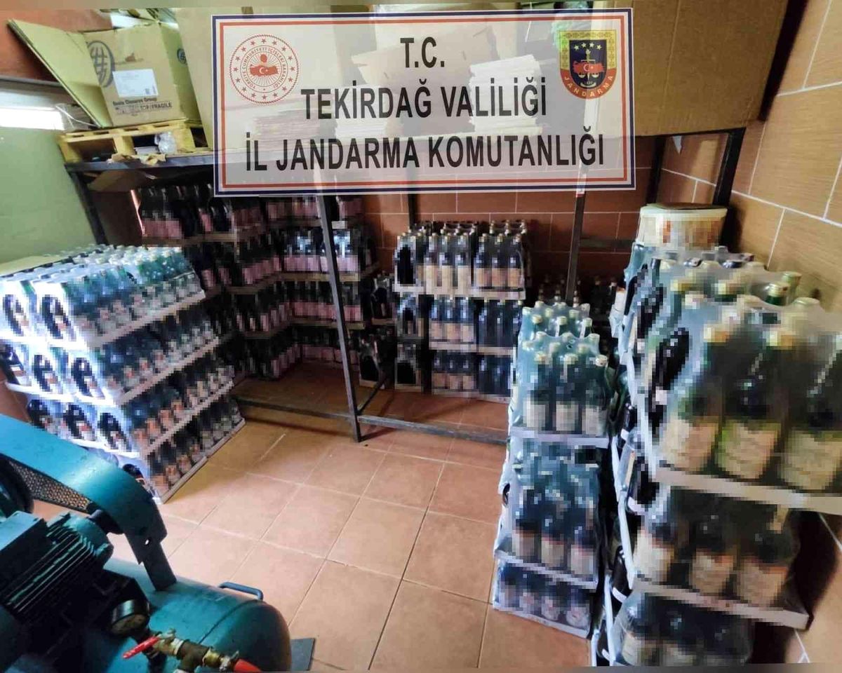 Yılbaşı öncesi kaçak içkiye darbe üstüne darbe: 430 litre ele geçirildi