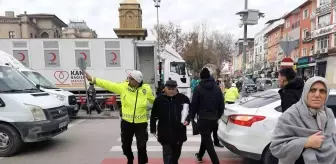 Aksaray'da 'Yaya Önceliği' denetimleri sürüyor