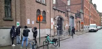 Belçika'da sığınmacılara Ömer Bin Hattab Camii cemaati sahip çıkıyorCamide hazırlanan yemekler sığınmacılara dağıtılıyor