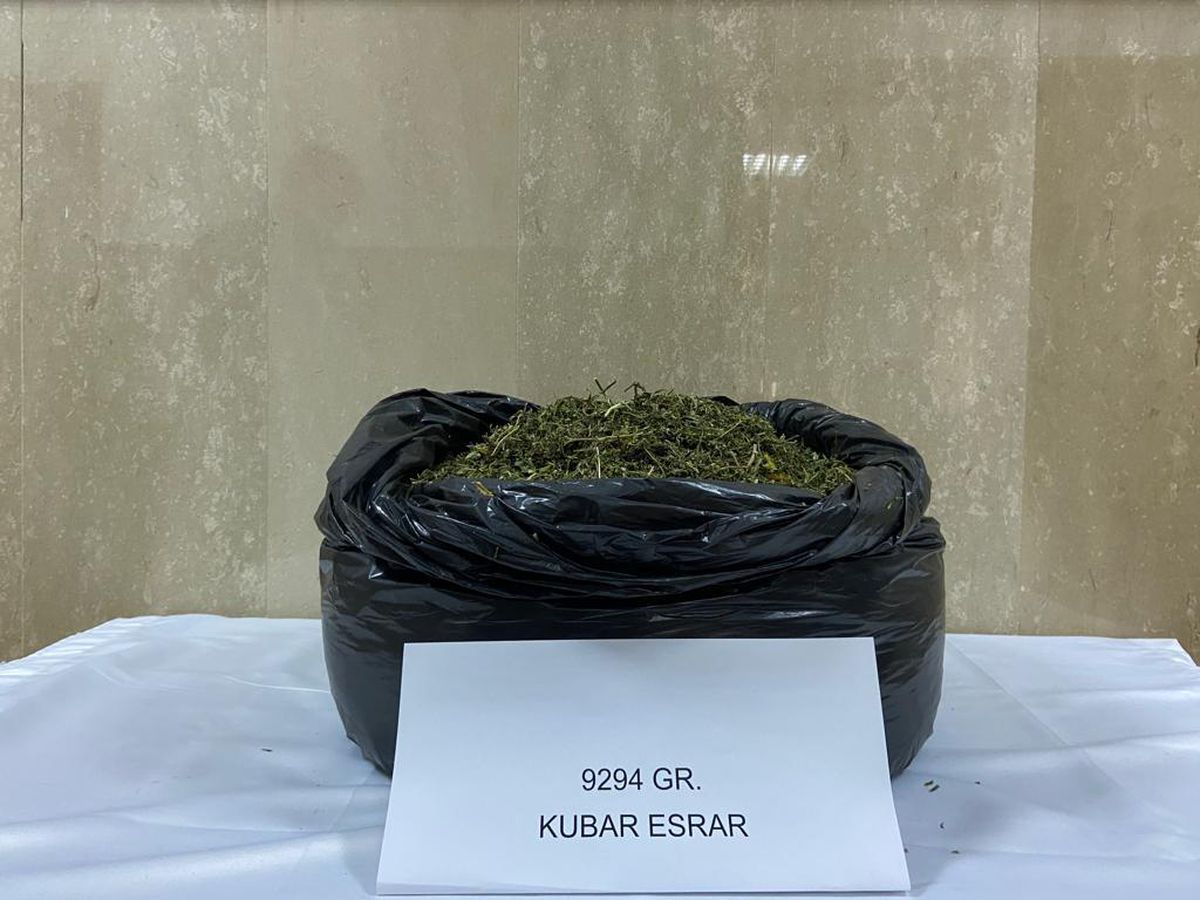 Bingöl\'de menfeze gizlenen 9 kilo 294 gram uyuşturucu ele geçirildi