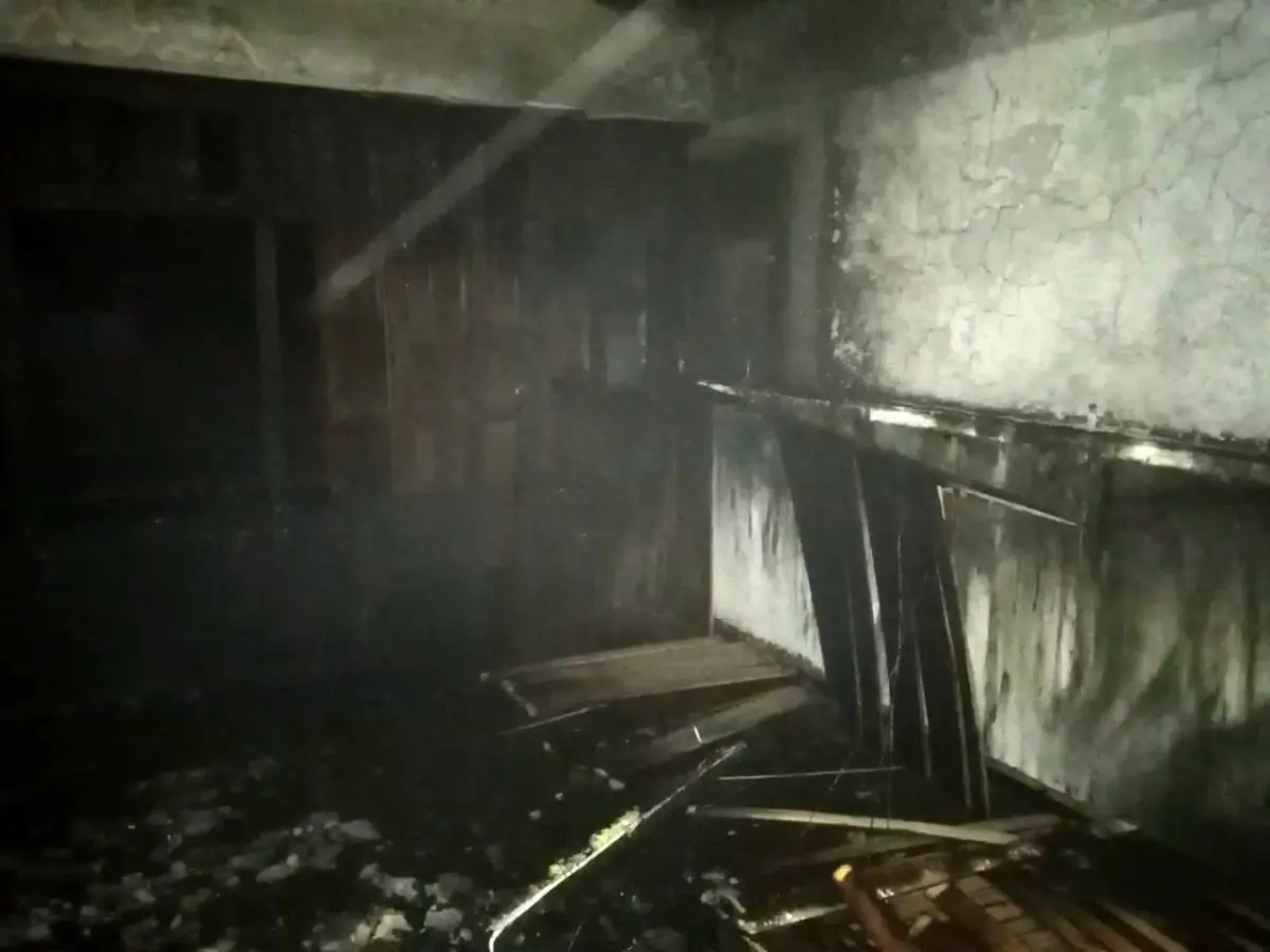 Camide yangın çıktı