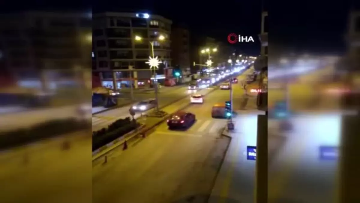 EYT kararını konvoy yaparak kutladılar