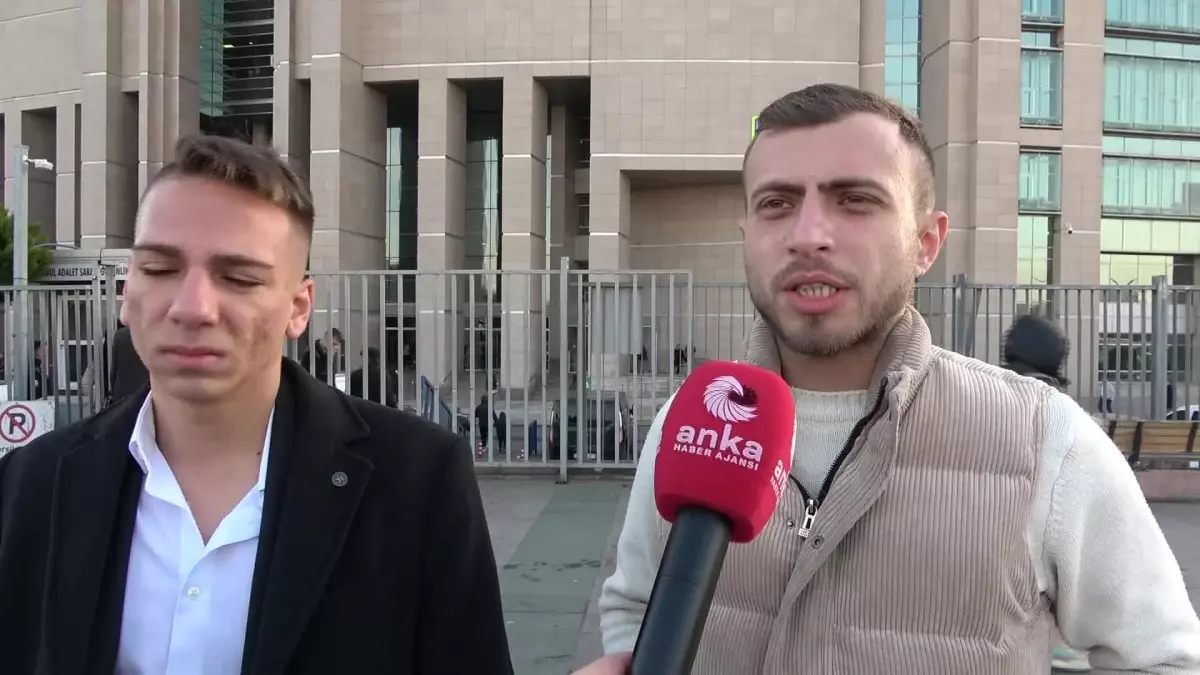 Hamile Eşine İlaç Almak İçin Gece Sokağa Çıkan Vatandaşı Darp Eden 3 Polis 4\'er Yıl 2\'şer Ay Hapis Cezası Verildi: İyi Hal İndirimi Uygulanmadı