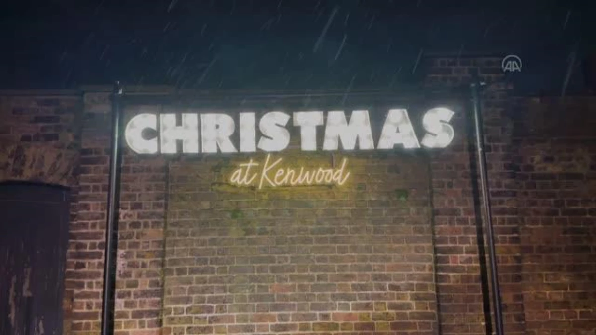 İngiltere\'de Kenwood House\'daki Noel aydınlatmaları yoğun ilgi görüyor