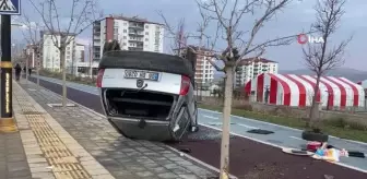 Kontrolden çıkan otomobil ters döndü: 2'si çocuk 3 yaralı