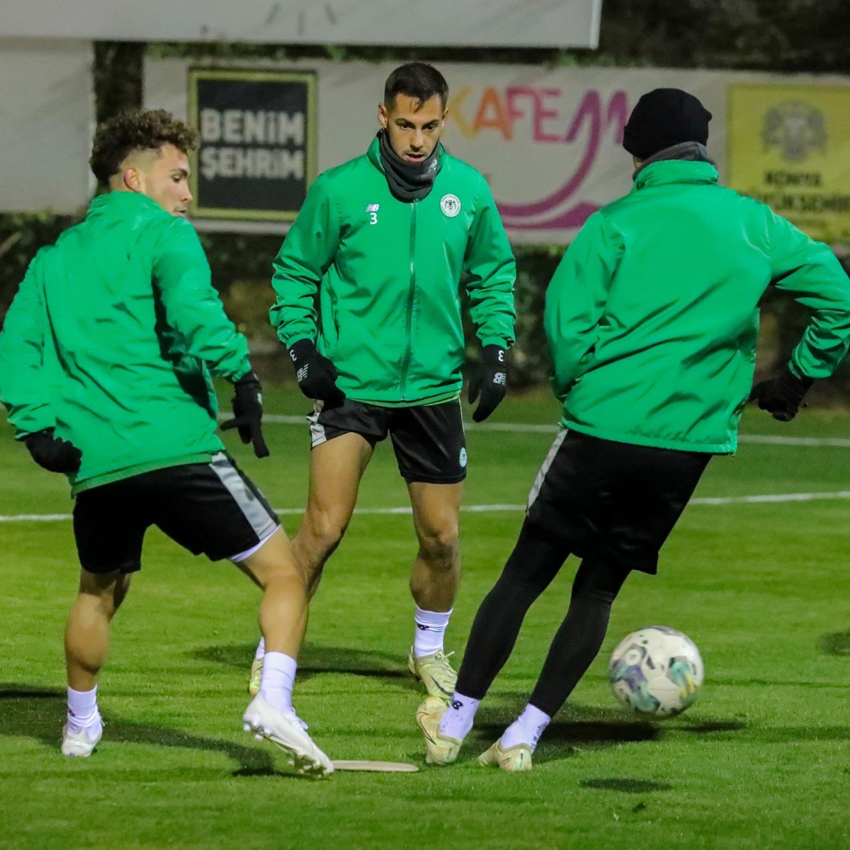 Konyaspor\'da Sivasspor maçı hazırlıkları başladı