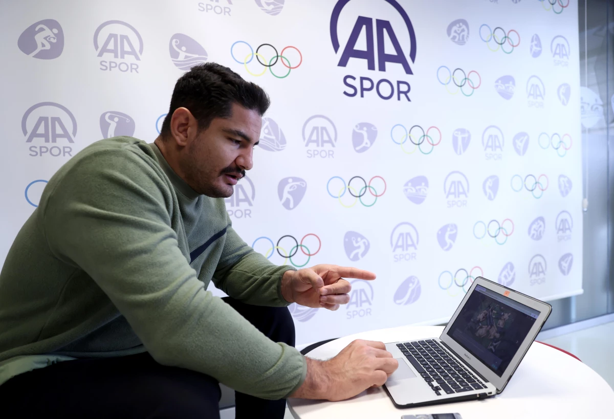 Olimpiyat şampiyonu milli güreşçi Taha Akgül, AA\'nın "Yılın Fotoğrafları" oylamasına katıldı