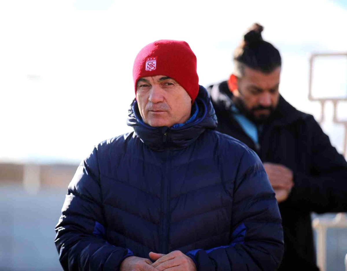 Rıza Çalımbay\'ın Galatasaray\'a karşı şansı tutmuyor