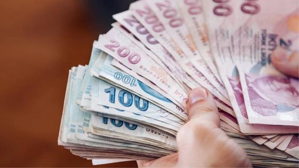 Yeni yıl için 8 bin 506 lira 80 kuruş olarak belirlenen asgari ücret Resmi Gazete\'de