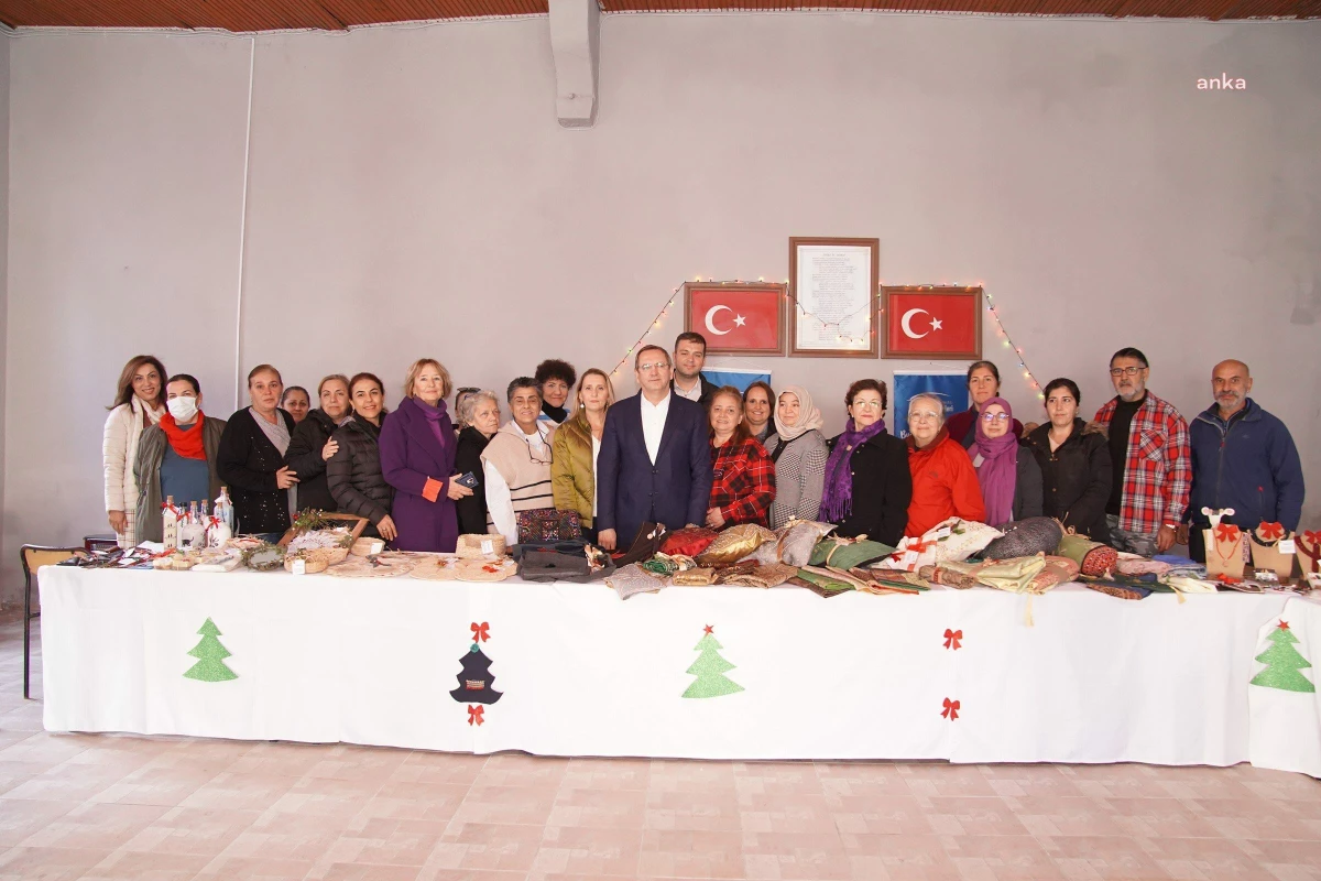 Ayvalık Belediye Başkanı Ergin, Yılbaşı Pazarı\'nı Ziyaret Etti