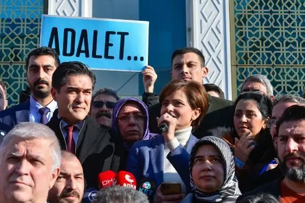 Akşener ve Kılıçdaroğlu'nun buluşmasına kaset göndermesi yapan AK Partili protesto edildi