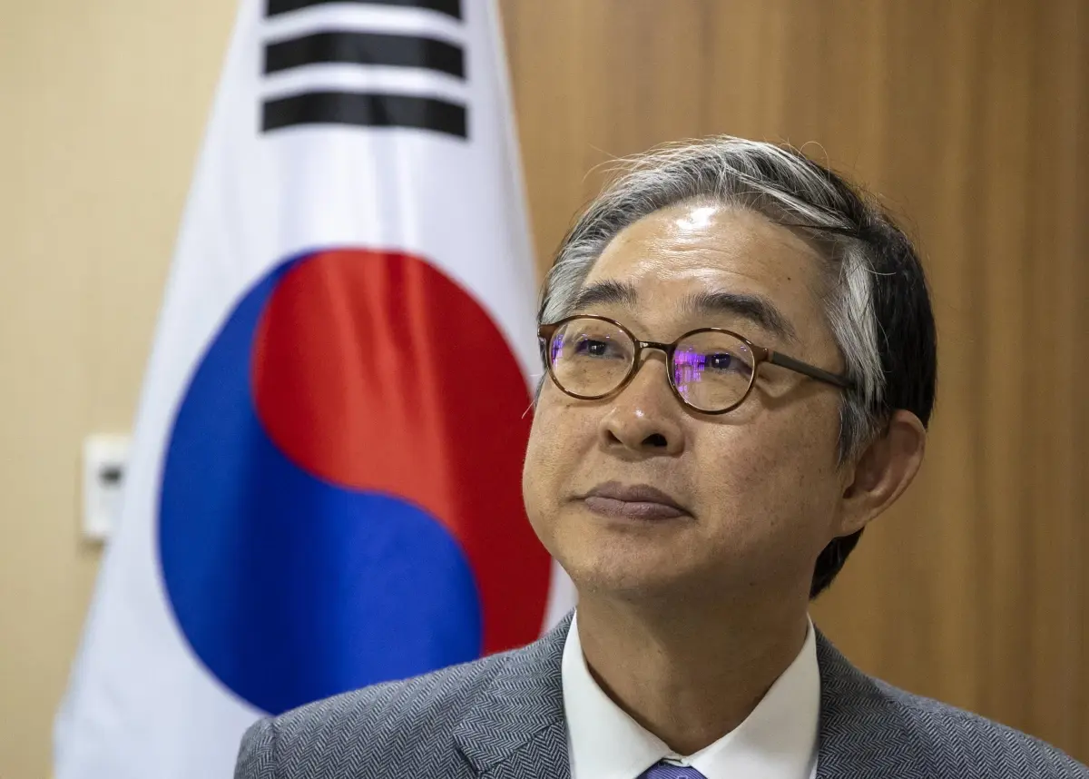 Güney Kore'nin Ankara Büyükelçisi Lee, AA'nın 'Yılın Fotoğrafları' oylamasına katıldı