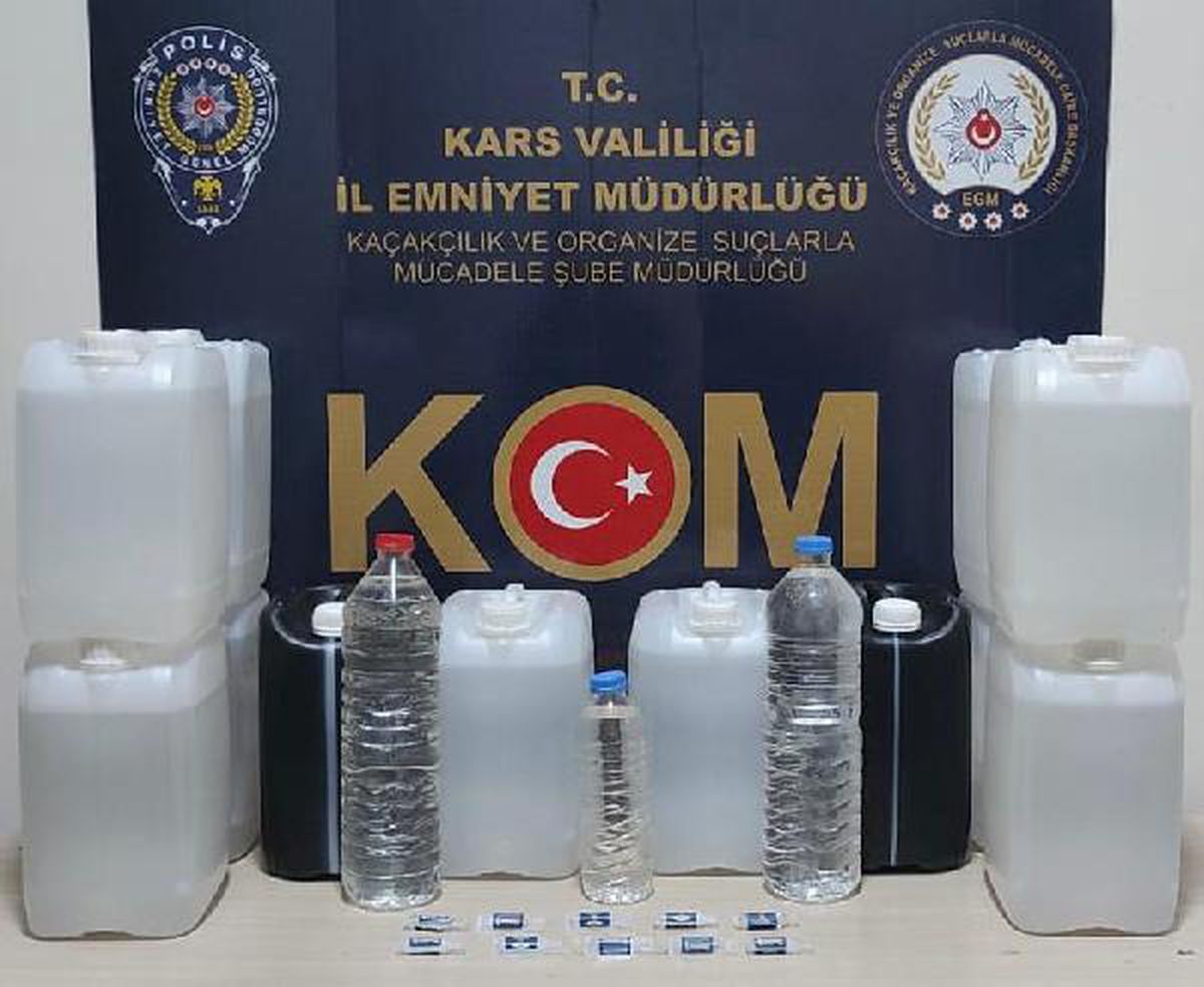 Kars\'ta \'sahte içki\' operasyonu: 4 gözaltı