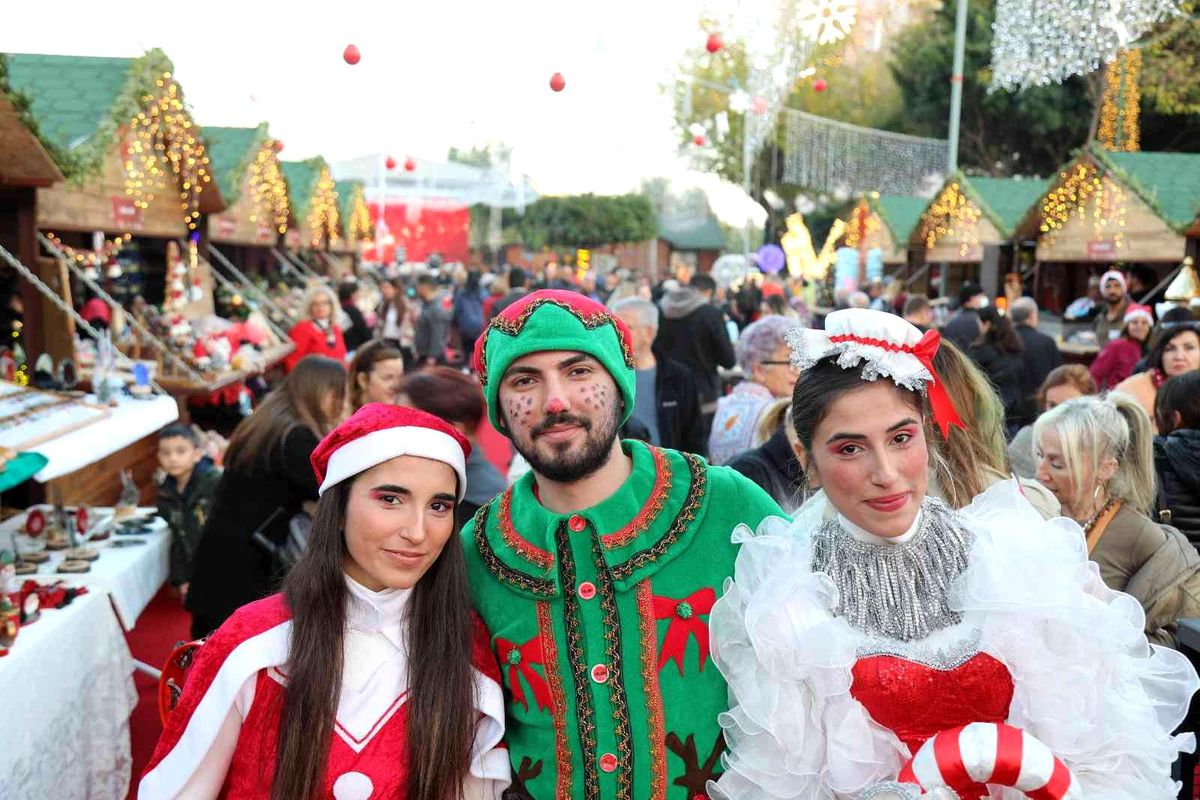 Mezitli\'de Yeni Yıl Kutlamaları Başladı