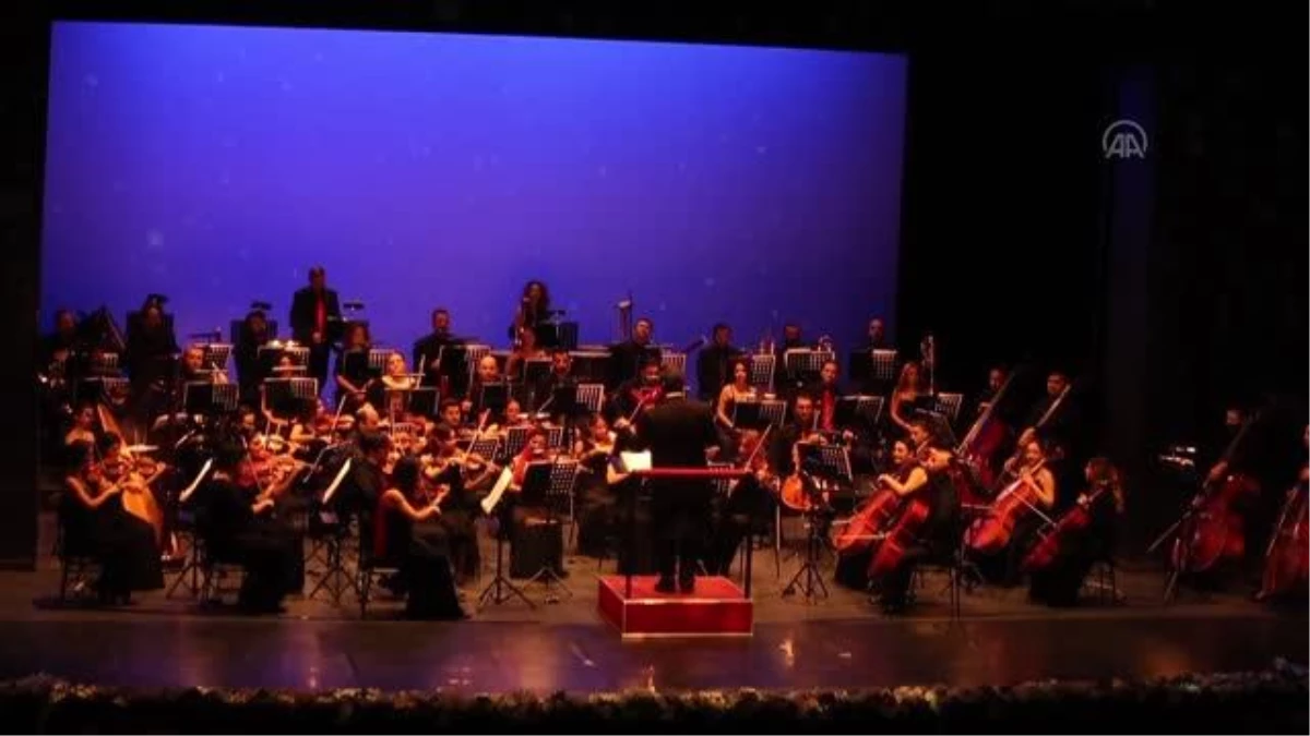 Samsun Devlet Opera ve Balesi "Fındıkkıran" balesi müzikleriyle yeni yıl konseri verdi