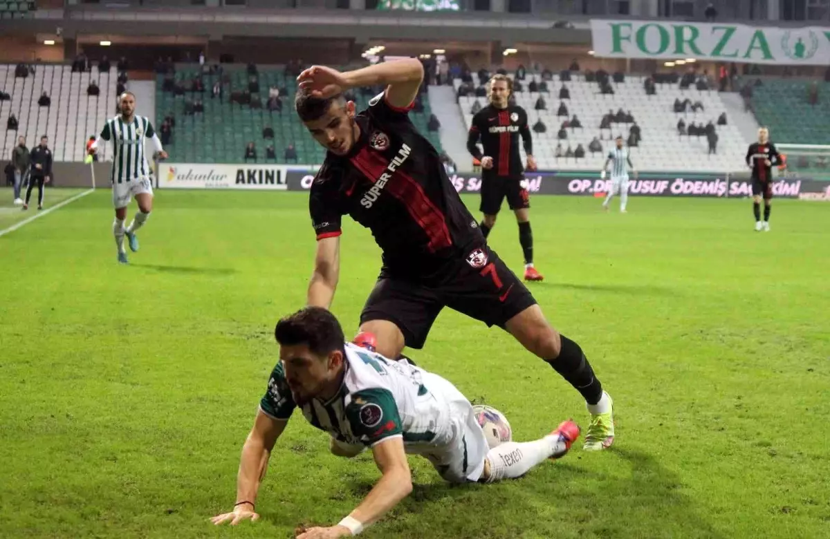 Spor Toto Süper Lig: Giresunspor: 2 Gaziantep FK: 1 (Maç sonucu)